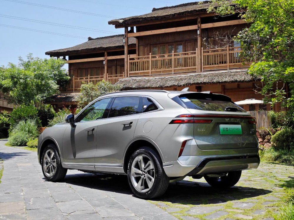 6��SUV�˚��� 20�f(w��n)Ԫ�����A(y��)��Ŀ��(l��i)��