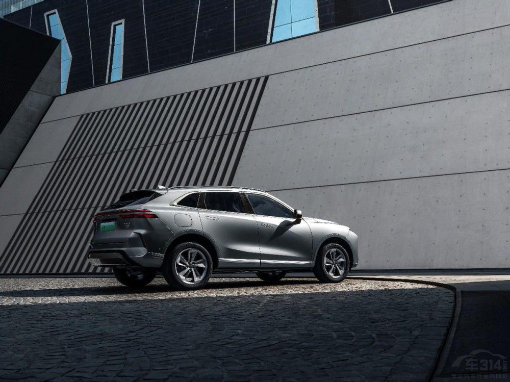 ��ض�ʮ���f �m�ϼ��õ�SUV ���_�֌���