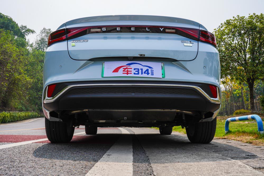 ��PLUS��܊��͵ۺ�L��� �����l(shu��)�����أ�