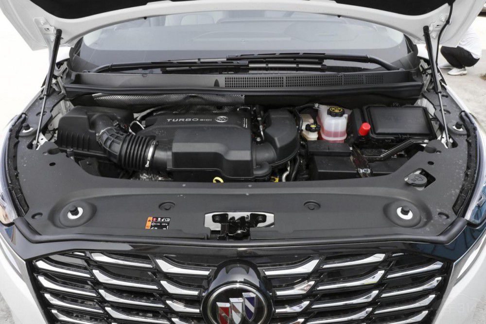 �̈́e��GL8������ ���vM9�������и����