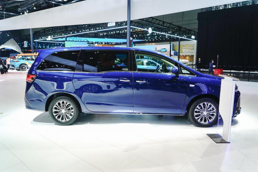 �̈́e��GL8������ ���vM9�������и����