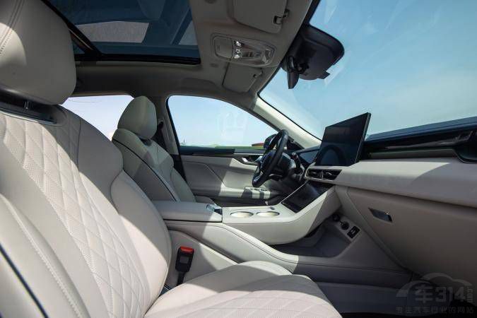 新款摩卡DHT-PHEV對(duì)比唐DM-i冠軍版選誰(shuí) 新款摩卡DHT-PHEV對(duì)比唐DM-i冠軍版選誰(shuí)