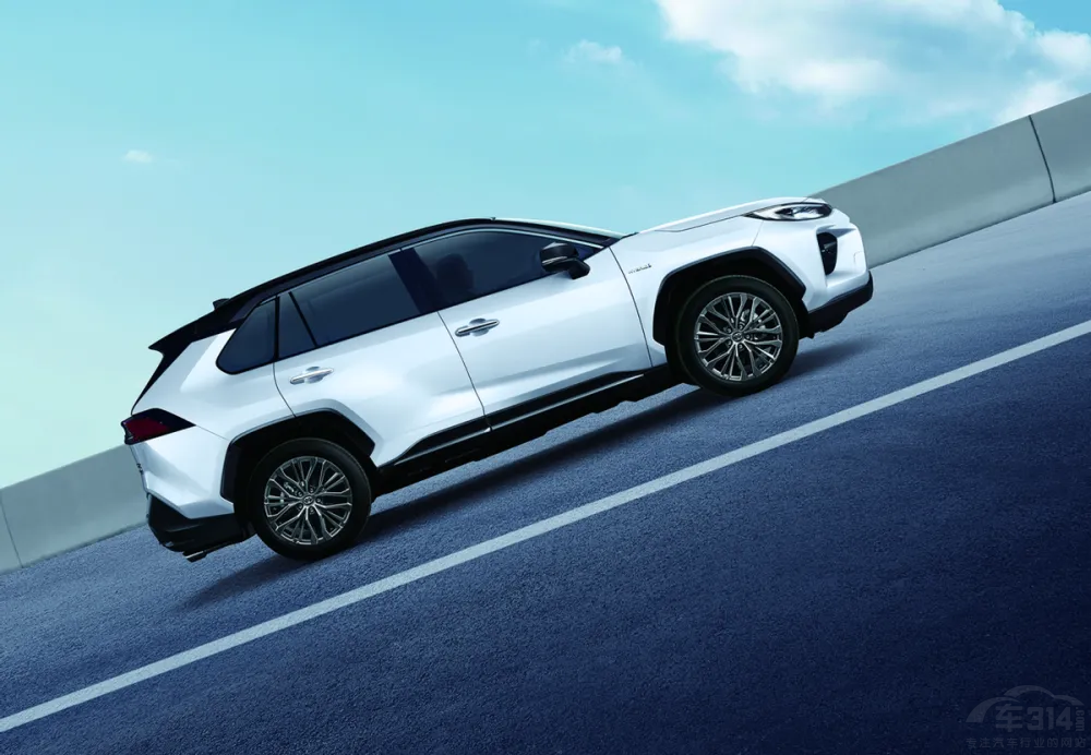 “SUV性能之王”威蘭達(dá)PHEV限時(shí)補(bǔ)貼1.5萬 “SUV性能之王”威蘭達(dá)PHEV限時(shí)補(bǔ)貼1.5萬