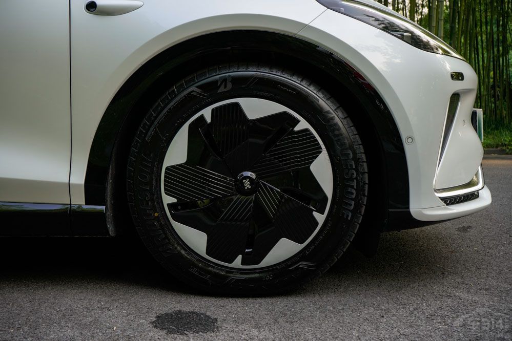 ע�ؿ��g�̈́��� �x���Ǽ�LS7߀��С�iG9��