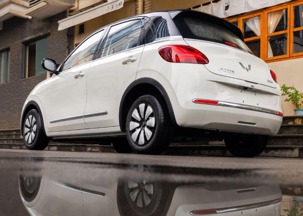 8��ֵ�����ֵ�С܇ 10�f�ԃ�(n��i)���F߀����