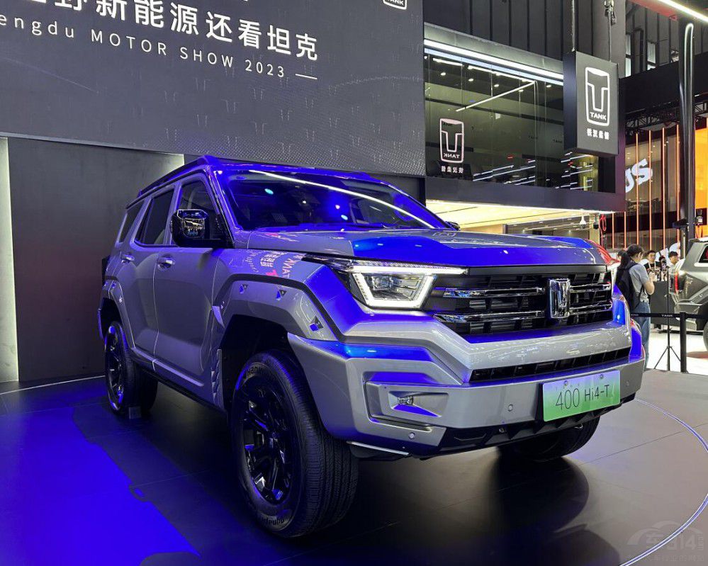 �ɶ�܇չ�˚����SUV������������A����