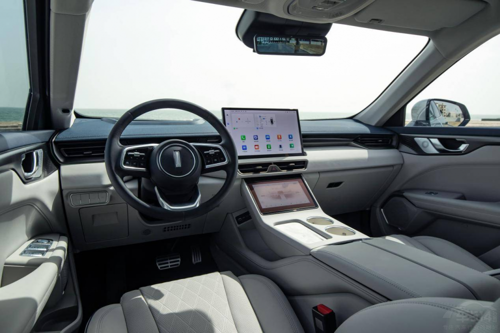 늄�(d��ng)SUV��Ħ��DHT-PHEV��(du��)���o(h��)�l(w��i)Ş07��