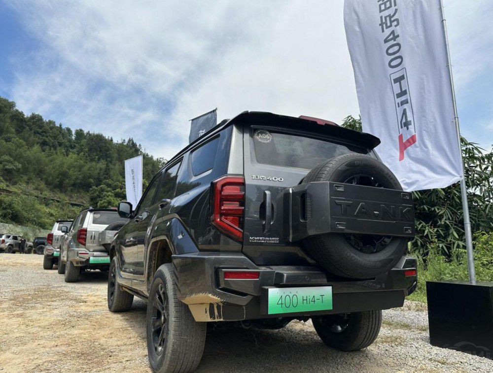 ̹��400 Hi4-T���� �ⲻ�˸���5����һ�ܡ�