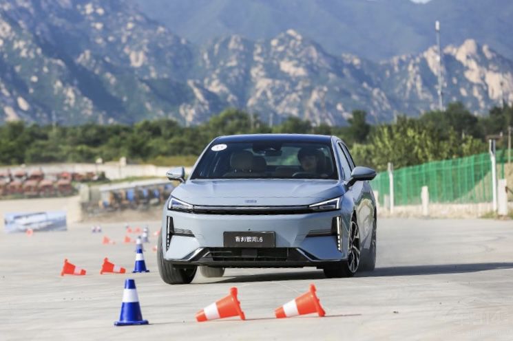 ���v ˼���c�����y��L6���� �I�l�������