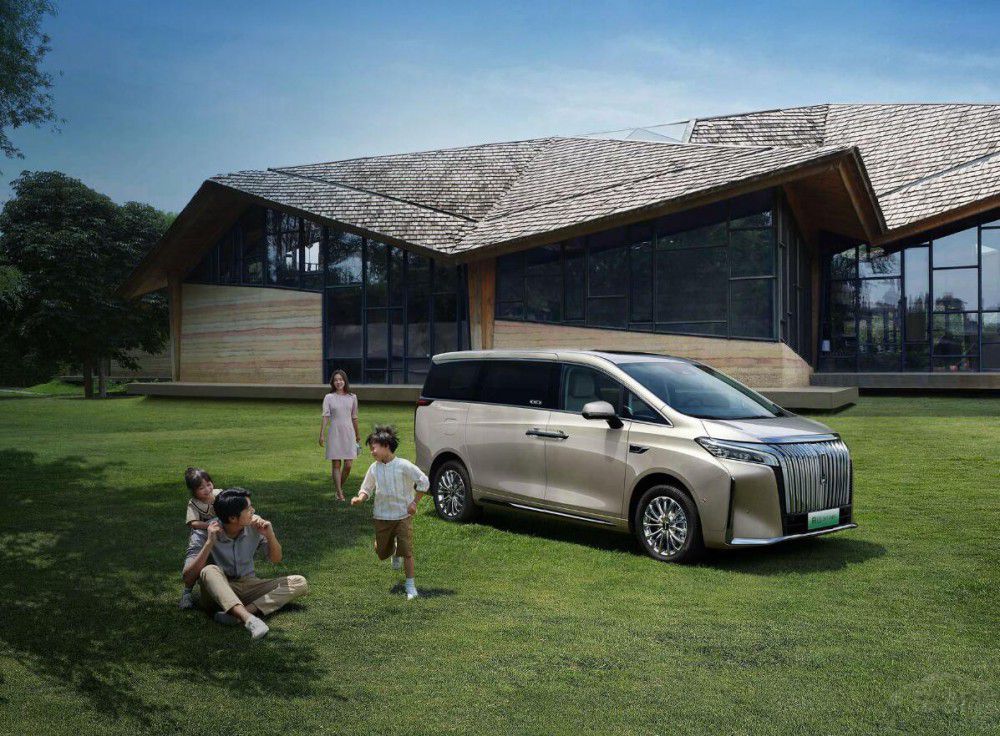 10����ѡ��̰���܇�� �����@����͉�����