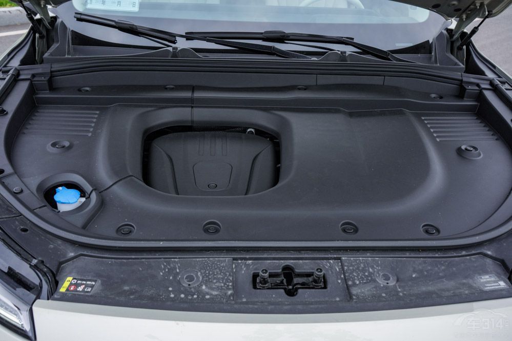 ����L8 ��(w��n)��M7��κ���{(l��n)ɽ�Ŀ����ϲ�g?