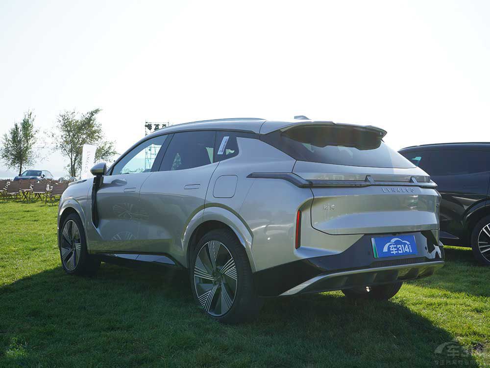 �I(l��ng)��08 EM-P ���p�˺ͼ�ͥ�Ñ���ֵ���x��