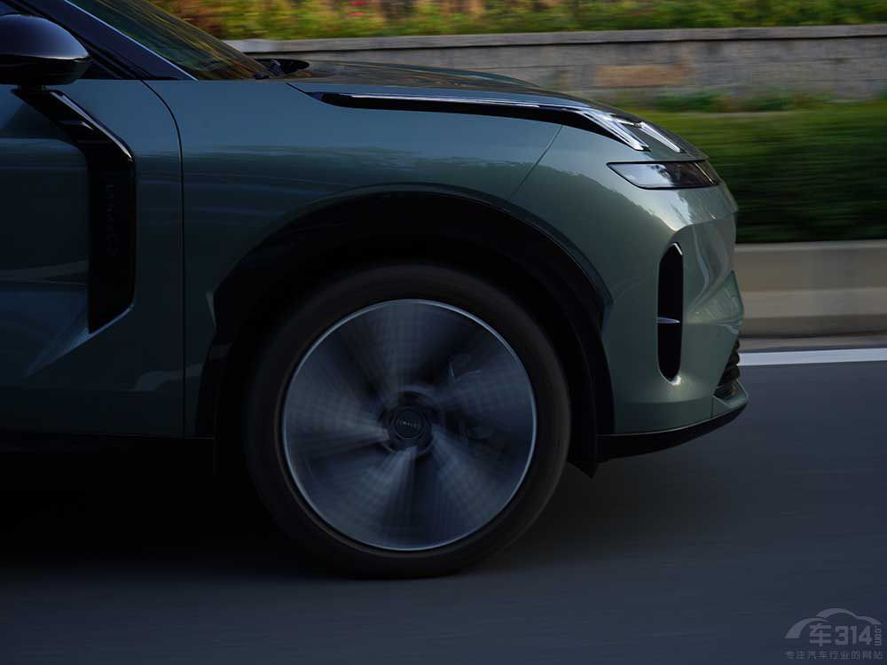 �I(l��ng)��08 EM-P ���p�˺ͼ�ͥ�Ñ���ֵ���x��