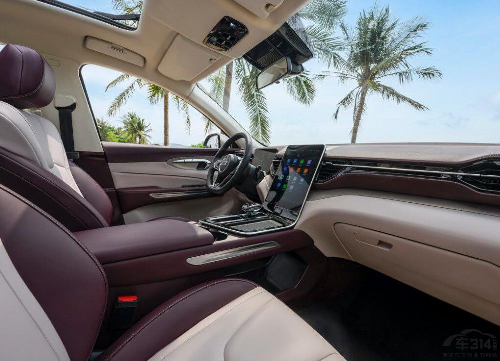 斬獲“雙十佳”汽車(chē)大獎(jiǎng) 奔騰T90如何做到的 斬獲“雙十佳”汽車(chē)大獎(jiǎng) 奔騰T90如何做到的