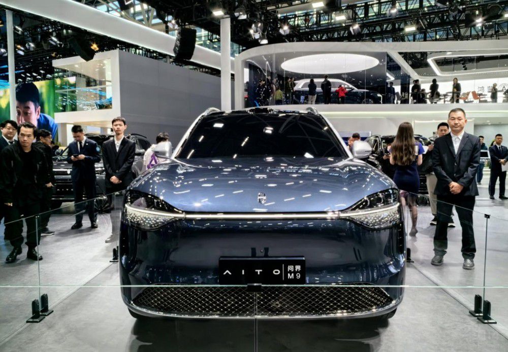 �ȁ�����L�I(l��ng)� 2023�V��܇չ���a(ch��n)SUV�P�c(di��n)