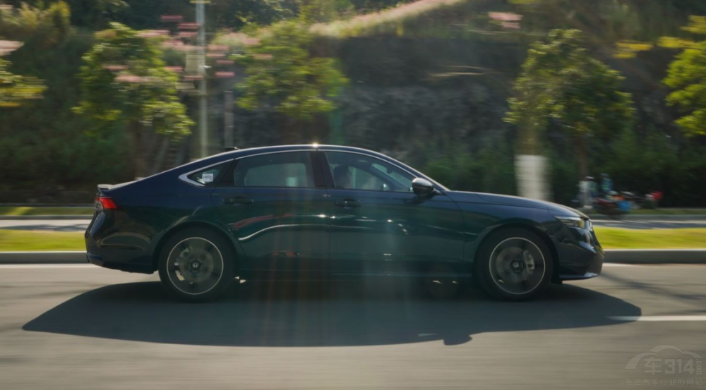 ��(du��)�ȝhDM-i Ӣ����e:PHEV��(sh��)���b�b�I(l��ng)����