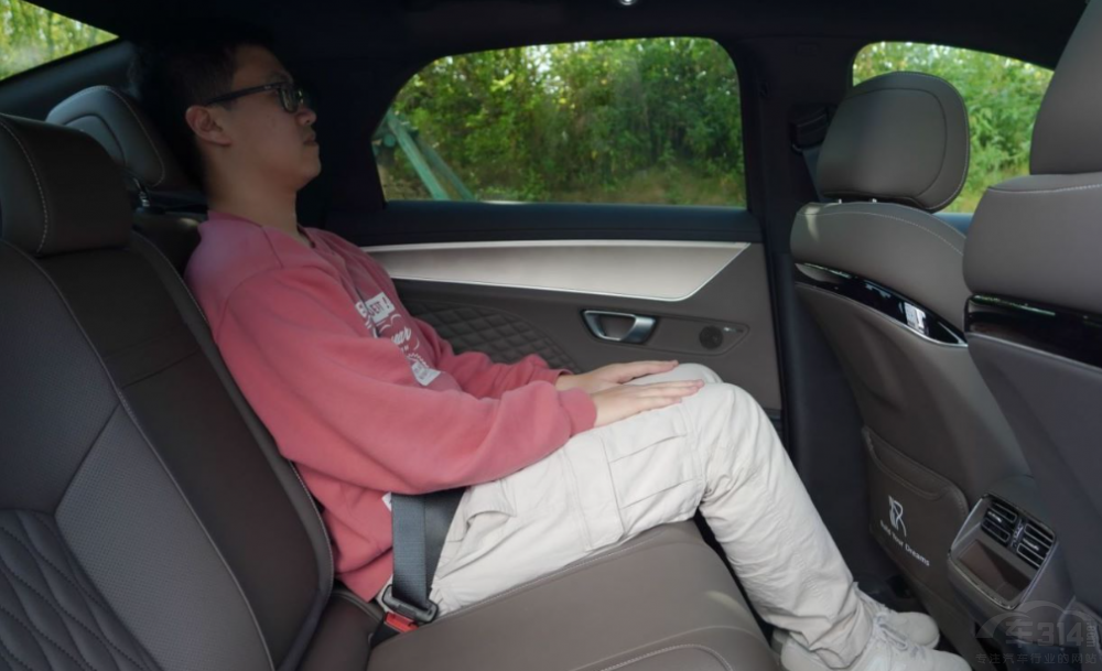 ��(du��)�ȝhDM-i Ӣ����e:PHEV��(sh��)���b�b�I(l��ng)����