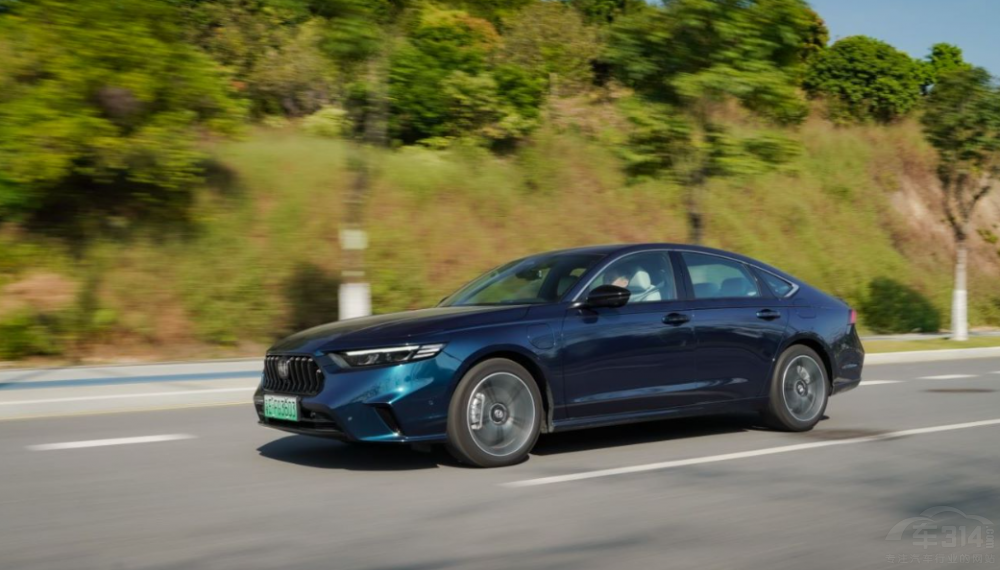 ��(du��)�ȝhDM-i Ӣ����e:PHEV��(sh��)���b�b�I(l��ng)����