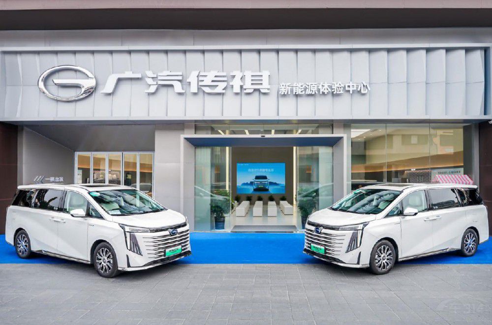 �V�������Ը��|(zh��)���l(f��)չ����(d��ng)���|(zh��)���D(zhu��n)�ͣ�