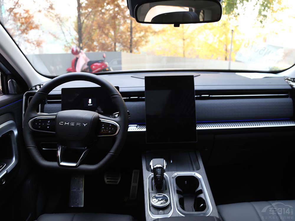 ���ԃr�ȇ��a(ch��n)SUV����̽��06���а���u��