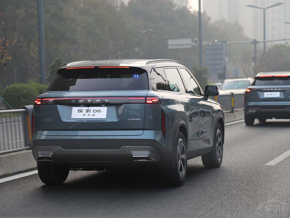 ���ԃr�ȇ��a(ch��n)SUV����̽��06���а���u��