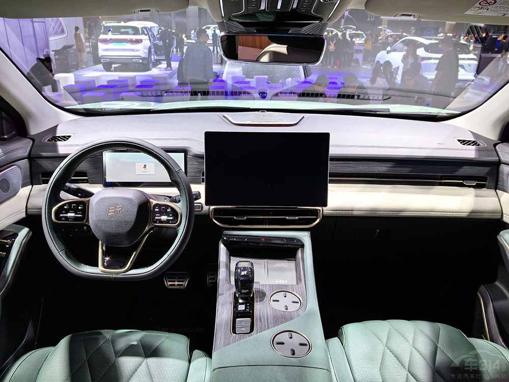 15-30�f֮�g����ֵ���u��3����a(ch��n)���SUV