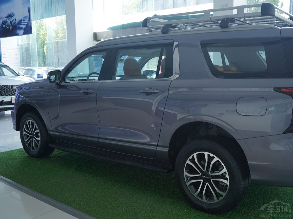 5.68�f���� �@3��SUV�����̫�����M����