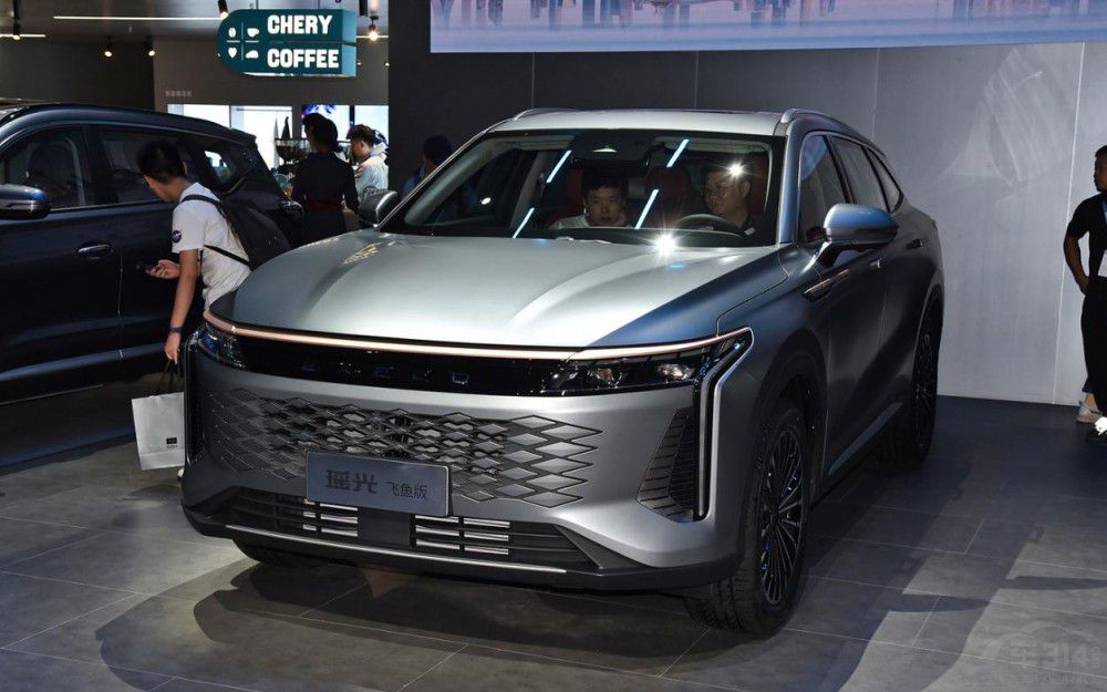 5.68�f���� �@3��SUV�����̫�����M����