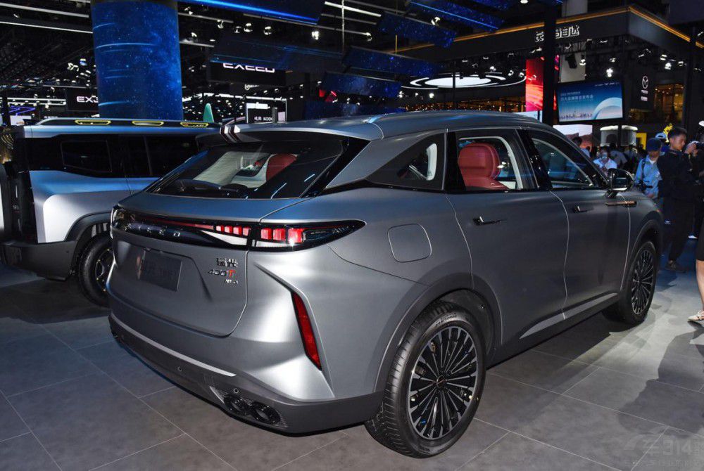 5.68�f���� �@3��SUV�����̫�����M����