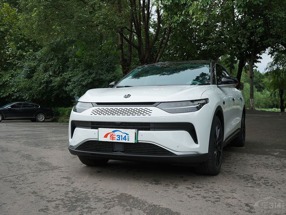 �����Q��(g��)���õ�SUV������20�f�Ϳ����I