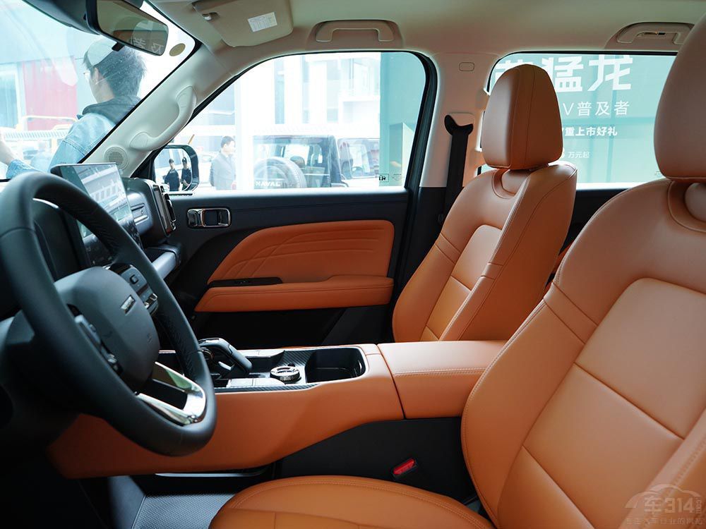 �����Q��(g��)���õ�SUV������20�f�Ϳ����I