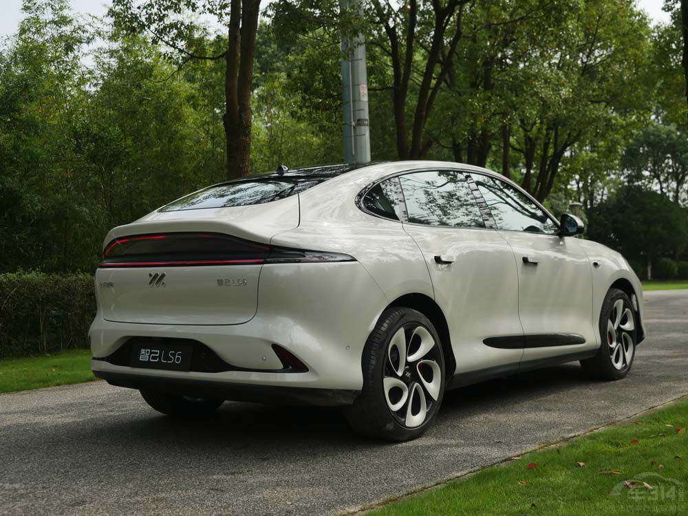 �A��20���f��������I�����a(ch��n)�����SUV��