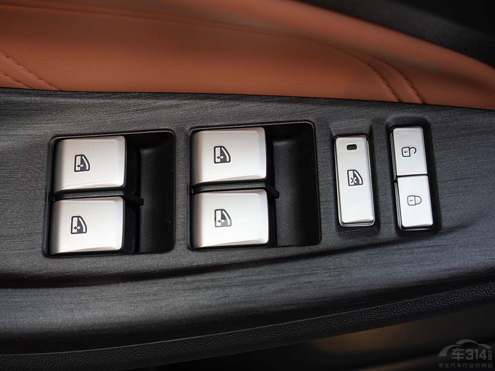 ���p�˵ĵ�һ�v����Դ܇ ��ԴQ05�ܿ��V