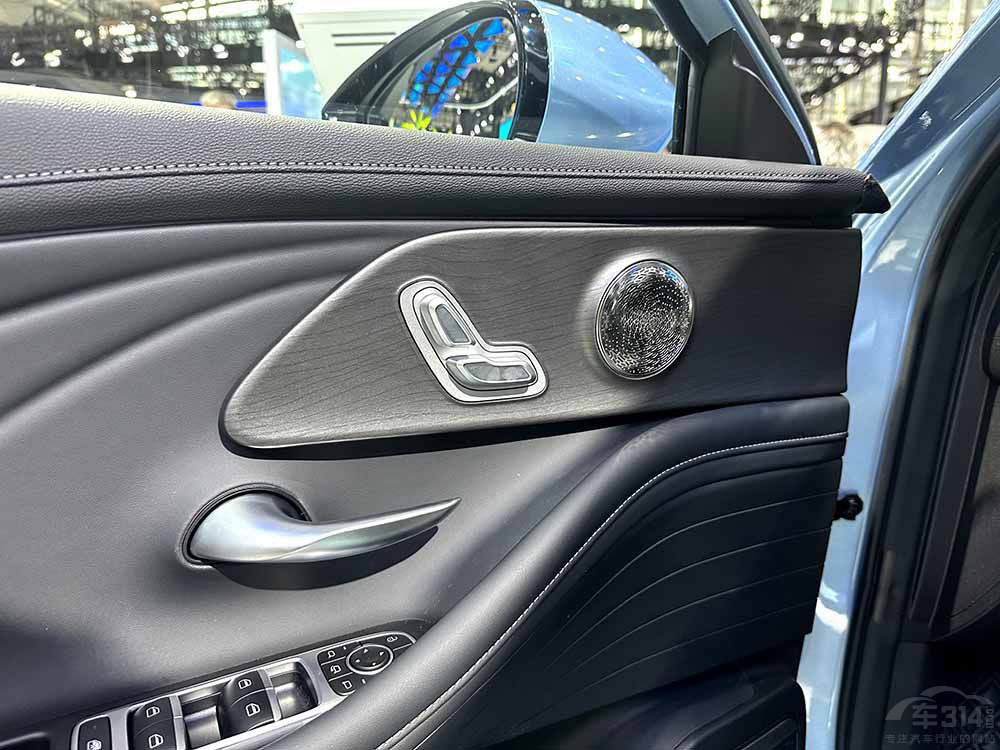 ߀�������� �L��A8���ǂ�������I������