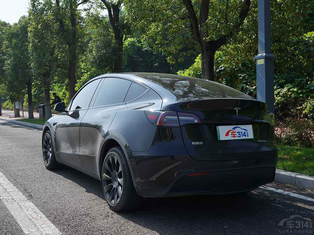 ͬ�r(ji��)��ͬ��(j��)����(w��n)��M7��(du��)����˹��Model Y