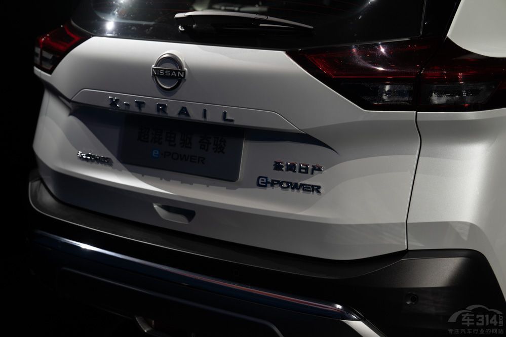 �I�ͻ�SUV �J���@3�� ����ƽ� �ͺĽ���