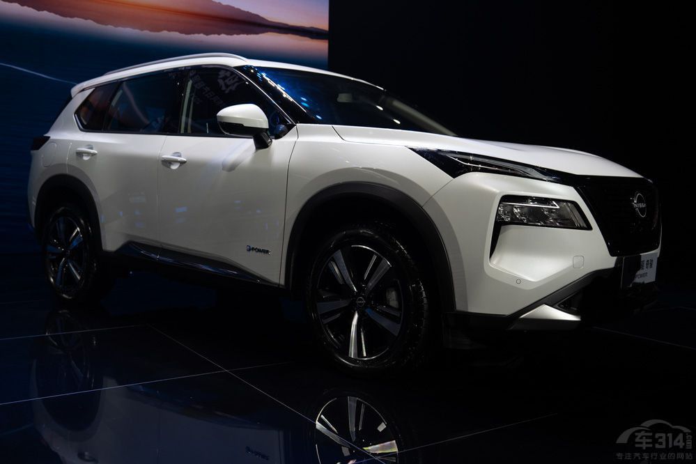 �I�ͻ�SUV �J���@3�� ����ƽ� �ͺĽ���