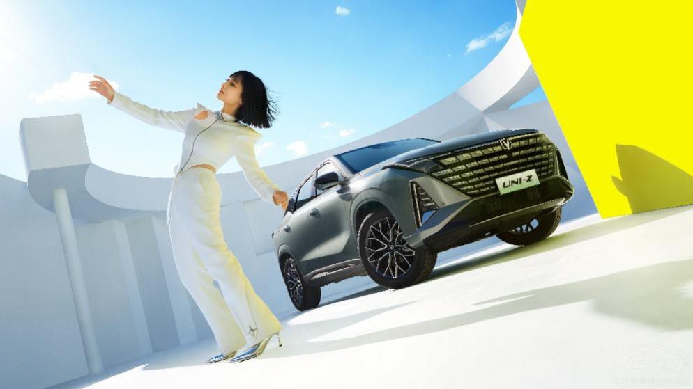 12.79萬先享藍(lán)鯨動力 長安UNI-Z強(qiáng)勢入局 12.79萬先享藍(lán)鯨動力 長安UNI-Z強(qiáng)勢入局