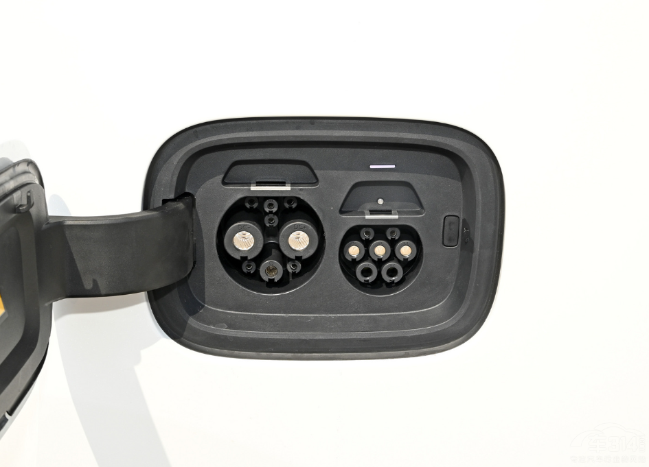 ����MEGA�I(l��ng)� ���@�׿�܇�͕�(hu��)���u����