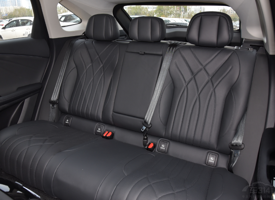 ����MEGA�I(l��ng)� ���@�׿�܇�͕�(hu��)���u����