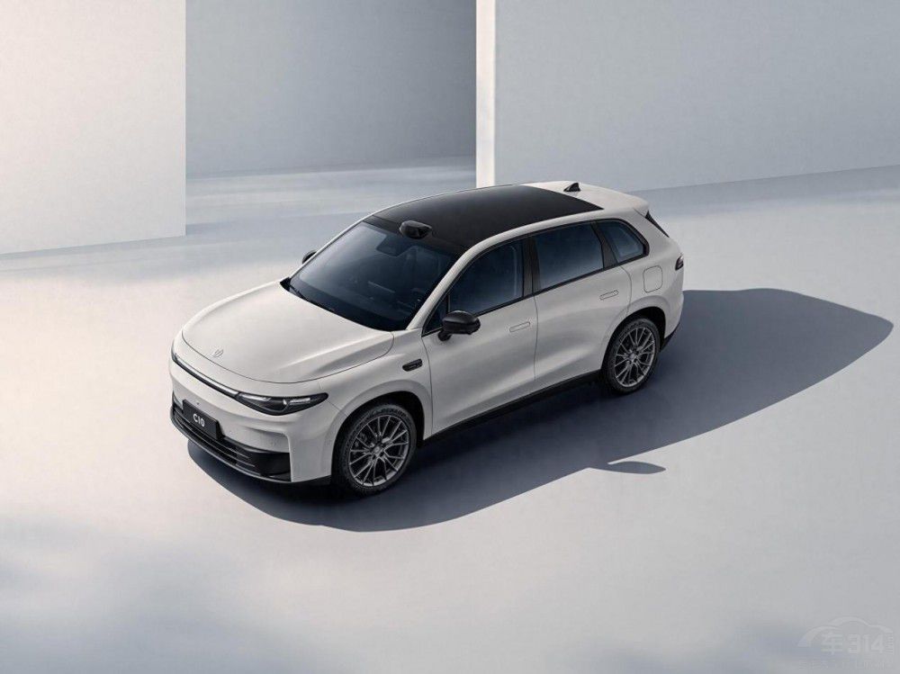 ���{S7������C10���l��SUV���ԃr��֮����