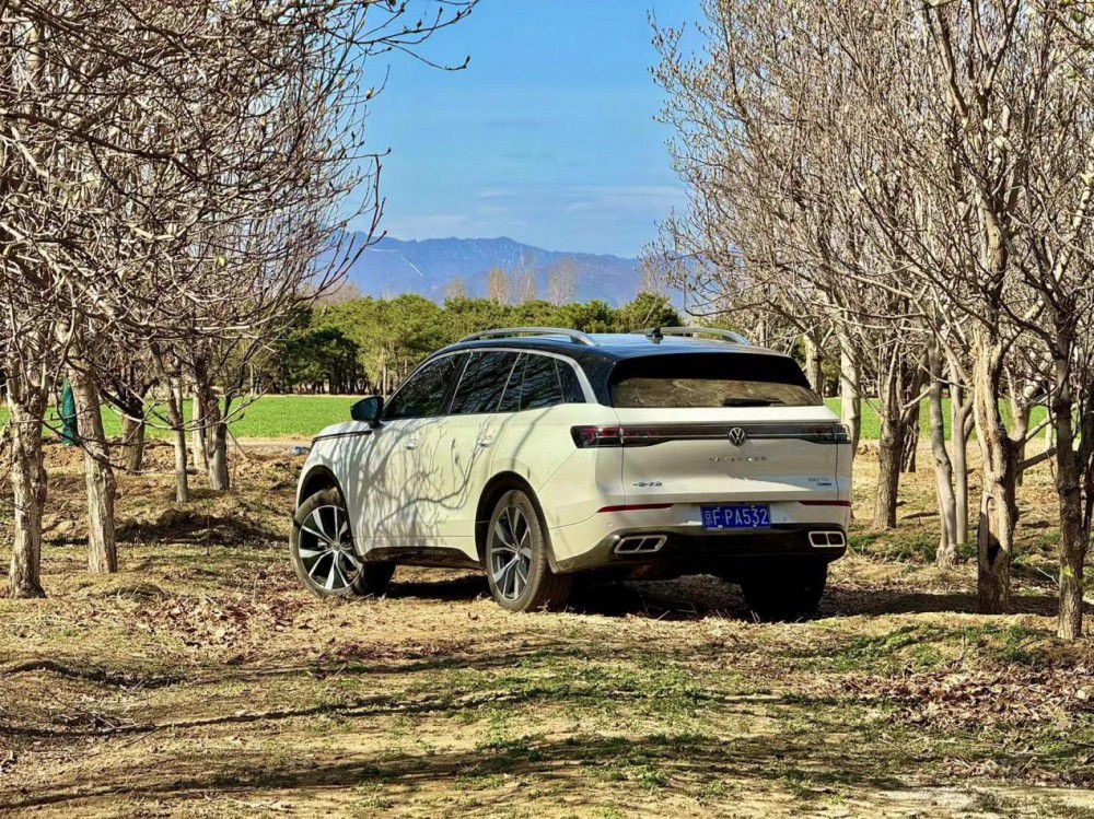  �ɳǿ�Ұ̤������ �c��Ѳ���˴�֮����