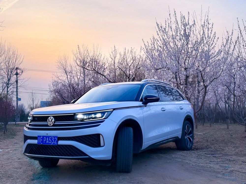  �ɳǿ�Ұ̤������ �c��Ѳ���˴�֮����