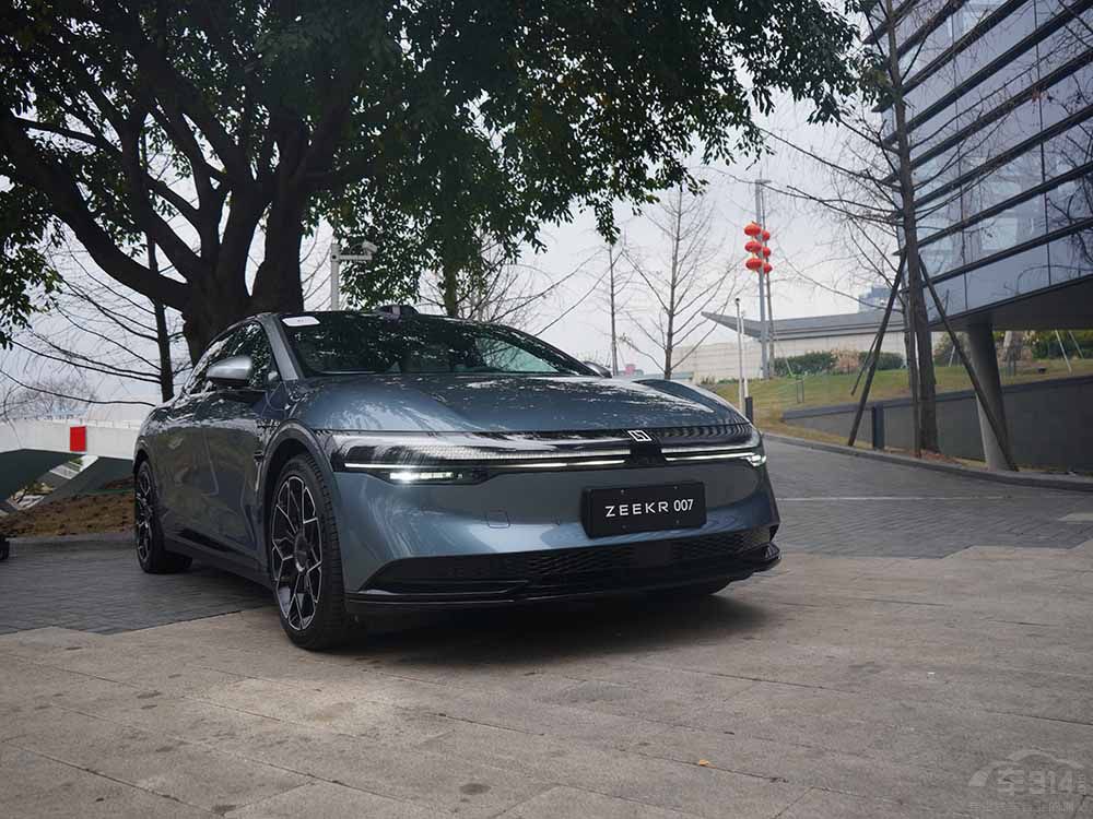 С��SU7�����ԁ�����Щ���̡�������ˡ���