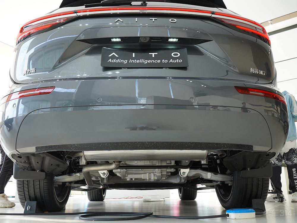 ����M7ӭ���֣�����L6�ܷ�{����������