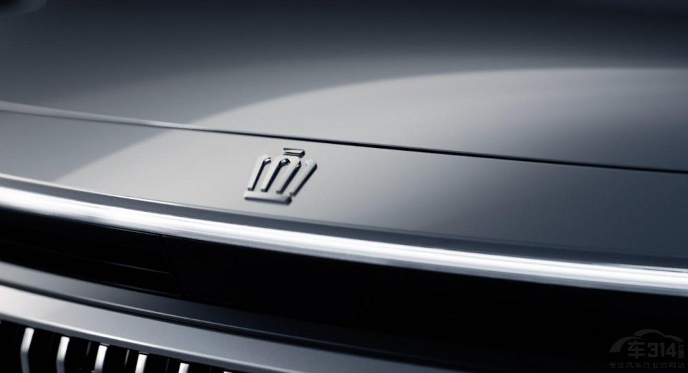 原裝進(jìn)口皇冠耀世而來 指導(dǎo)價(jià)29.9萬元起 原裝進(jìn)口皇冠耀世而來 指導(dǎo)價(jià)29.9萬元起