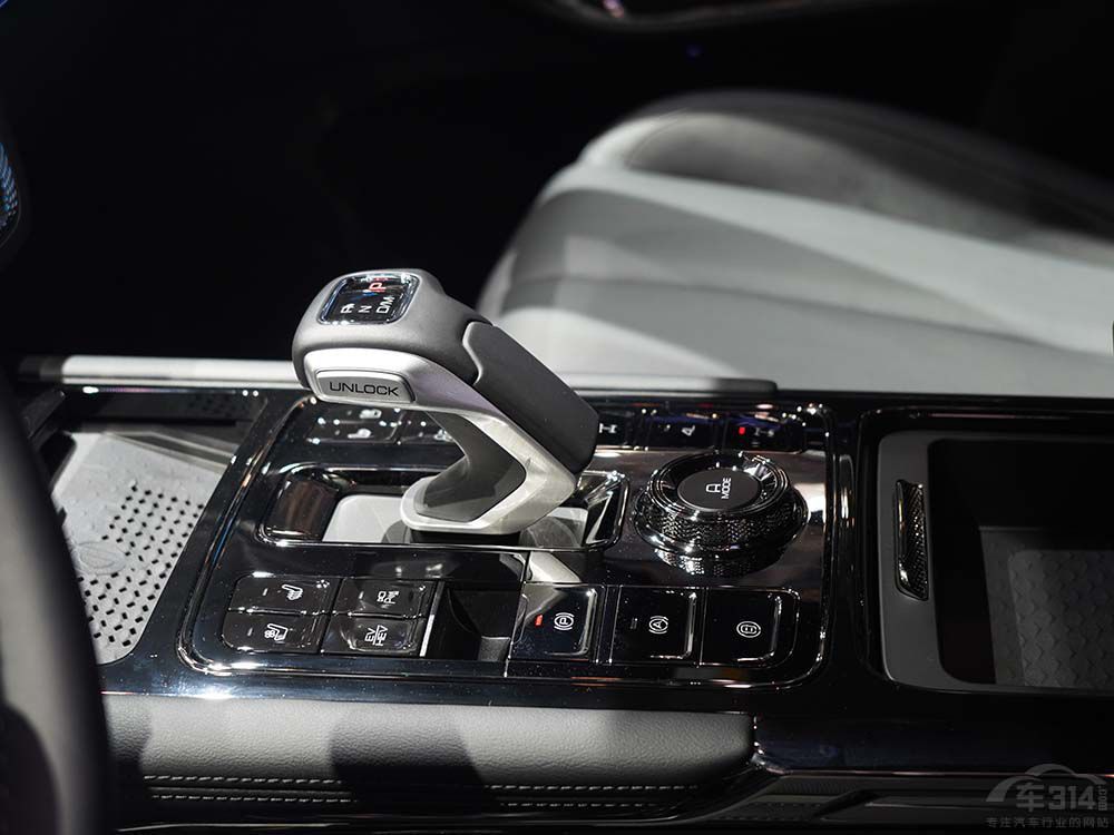 3���늡�SUV���]�����ߠ�·߀�����