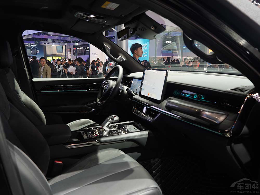 3���늡�SUV���]�����ߠ�·߀�����