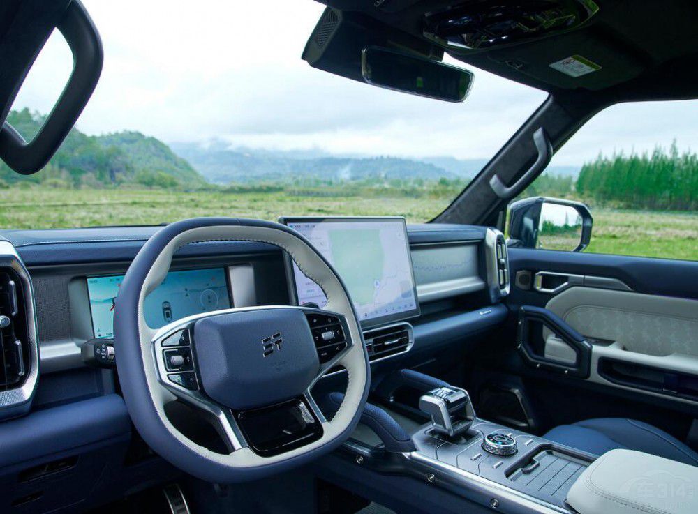 ���I�������ŷ��С�SUV������20�fԪ������