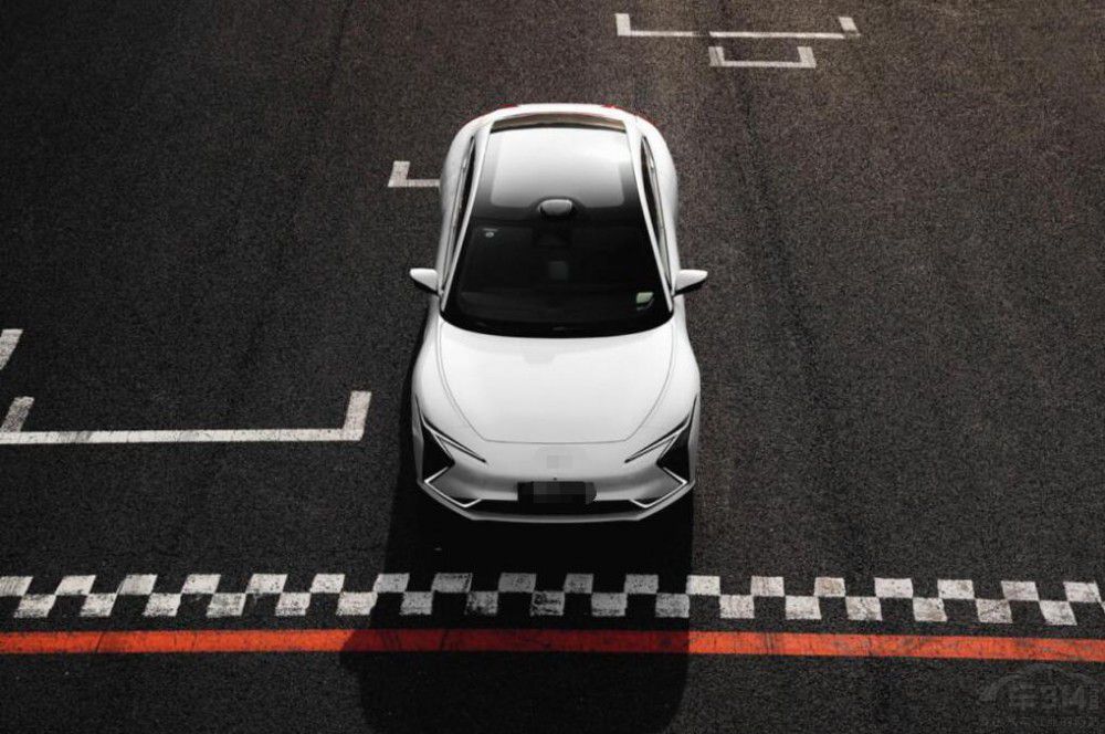 С��SU7���M�Ȭ�ɯ���ٸ����@�²����r